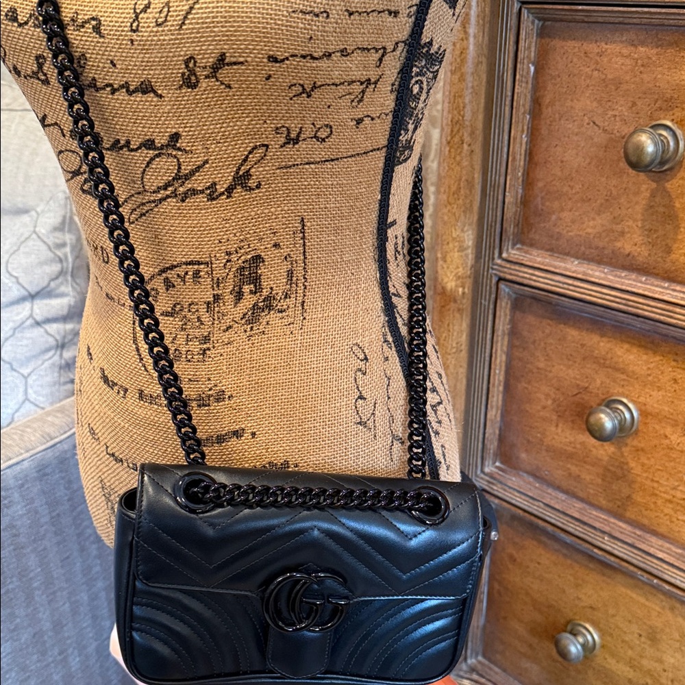 Black Quilted Shoulder Bag - Picture 2 of 5